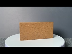 भट्ठी में ज्वलनशील ईंटें